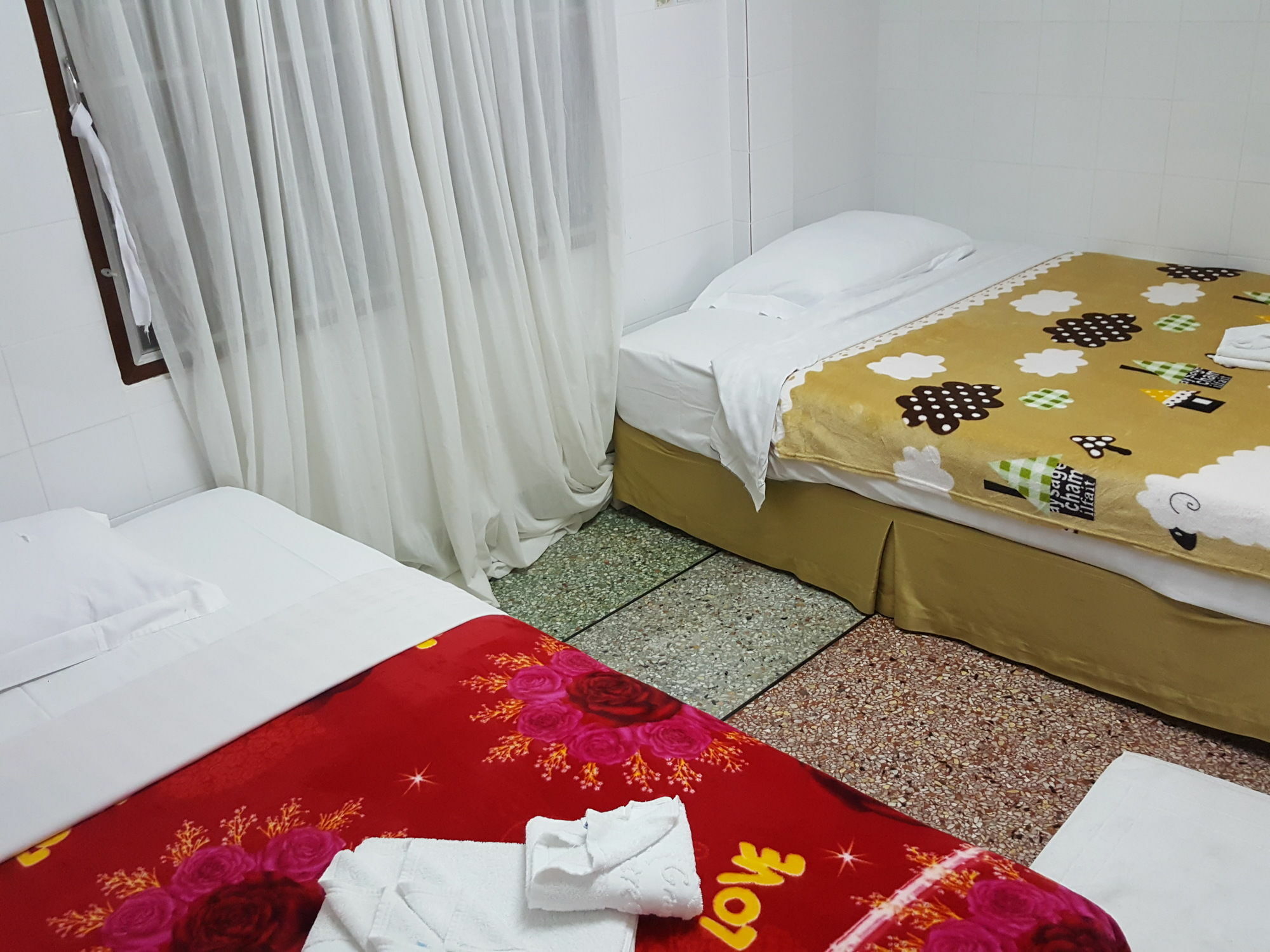 Emmanuel Guesthouse براشاوب خيرى خان المظهر الخارجي الصورة